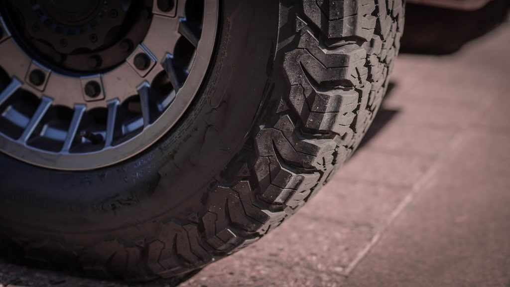 7 Best Tires For Overlanding