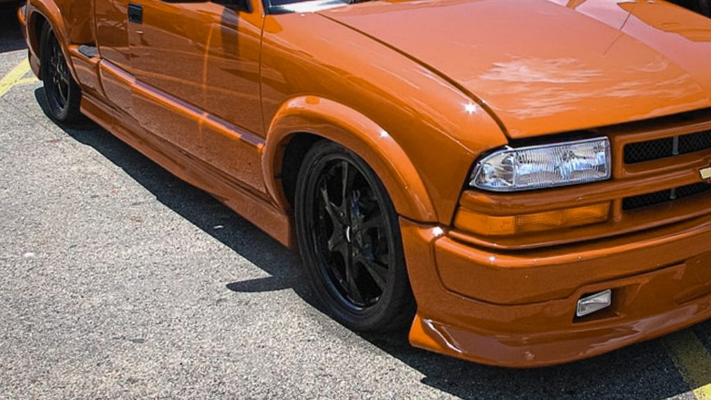 Can you lower a 4x4 truck