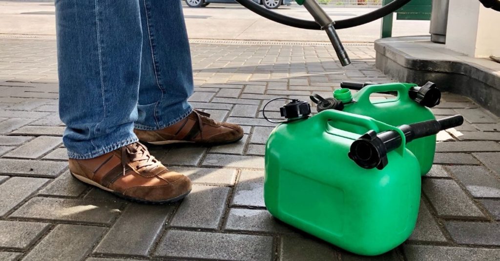 Can You Put Diesel in a Gas Can?